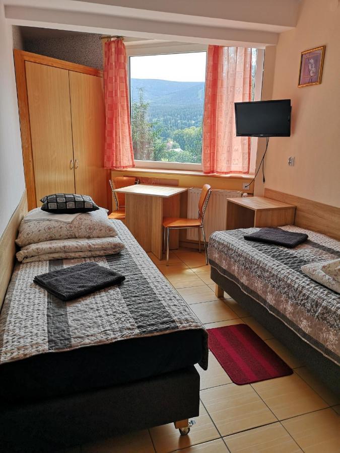 스클라르스카포렘바 Willa Mona B&B 외부 사진
